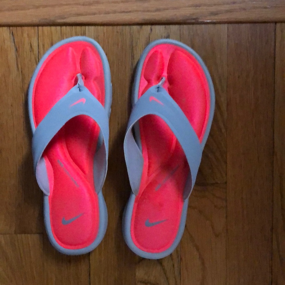 Sandals Nike